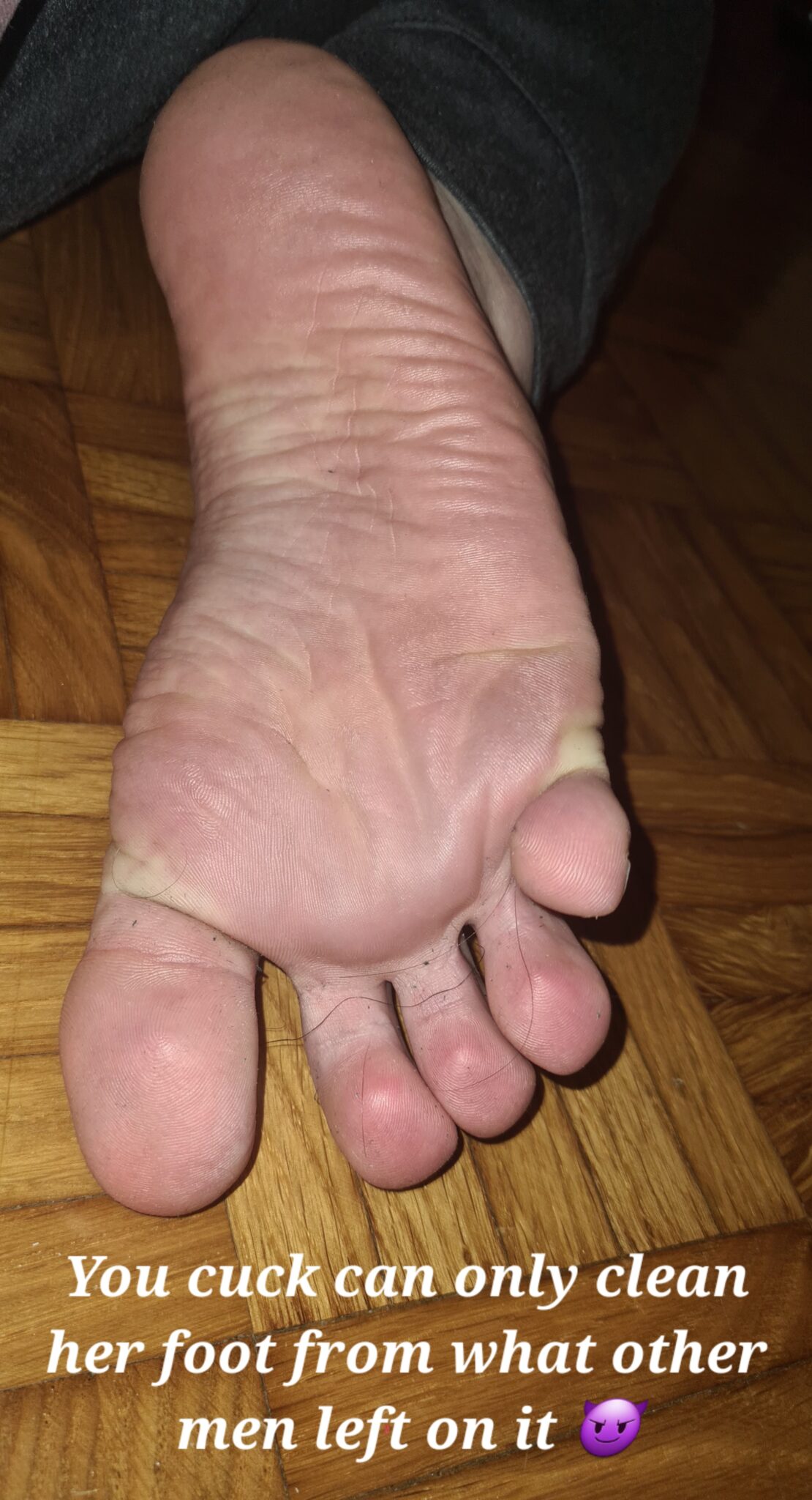 cuckold humiliation cuckold feet pussy licking cuckold foot worship  hotwife caption Dirty foot to clean for cuck 